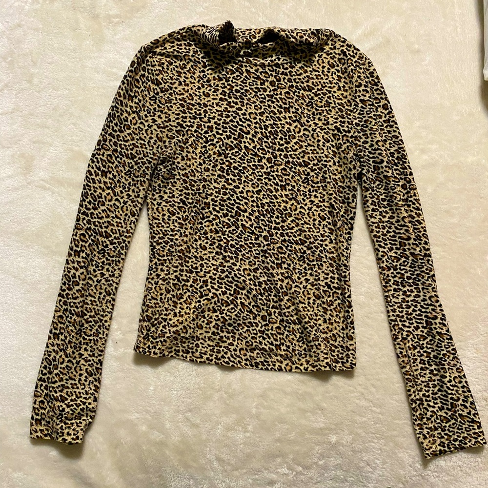 Shein women’s cheetah print long sleeve turtleneck